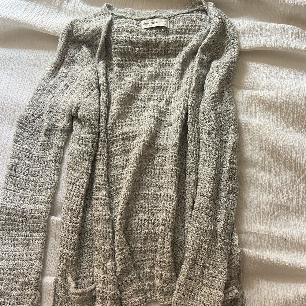 abercrombie knit gray cardigan